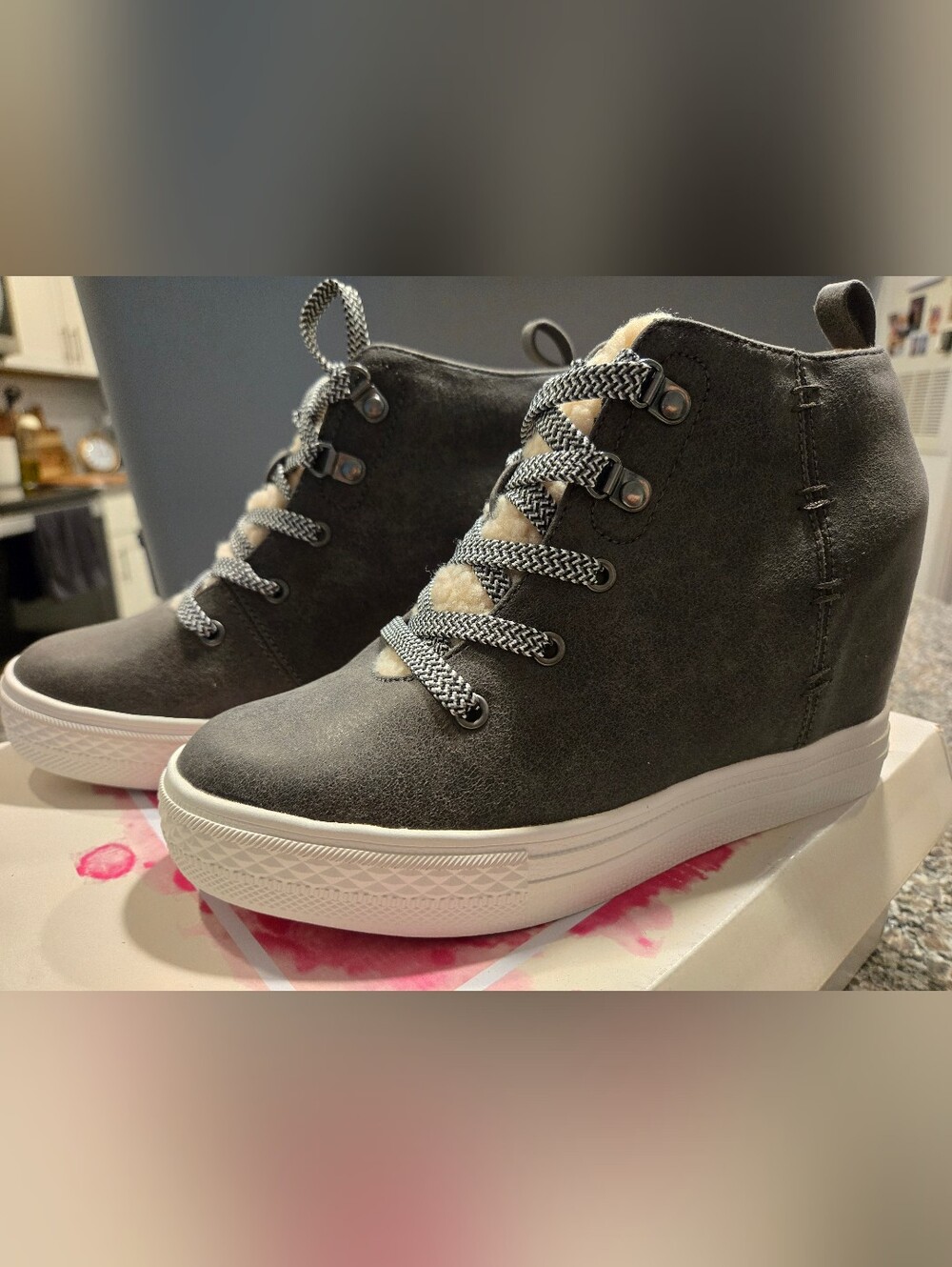 Not Rated Wedge Sneaker Shoes Sz 8